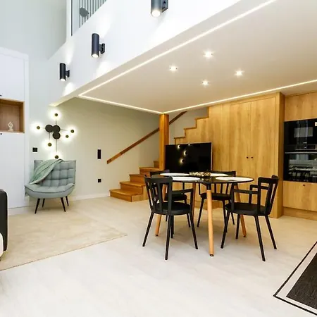 2 Bedroom W Ac Extravagant Gallery Loft By Newave Apartament