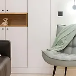 2 Bedroom W Ac Extravagant Gallery Loft By Nw Budapest