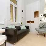 Apartment 2 Bedroom W Ac Extravagant Gallery Loft By Nw *