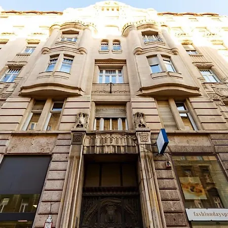 2 Bedroom W Ac Extravagant Gallery Loft By Nw *