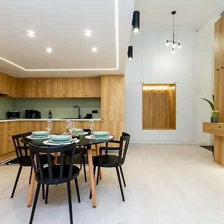 2 Bedroom W Ac Extravagant Gallery Loft By Nw Apartmán
