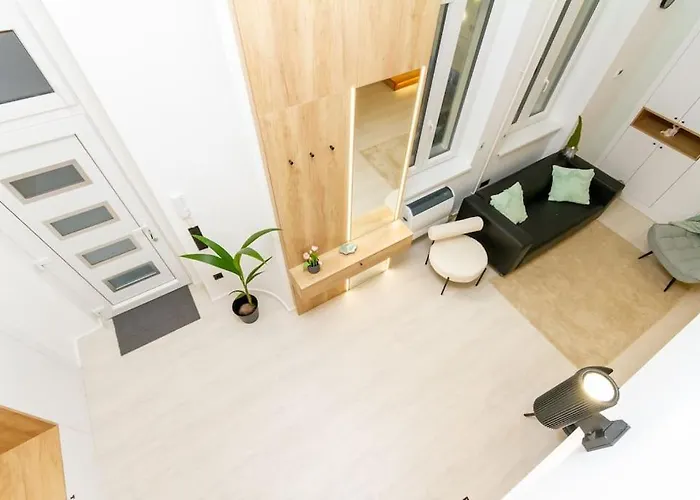 2 Bedroom W Ac Extravagant Gallery Loft By Newave Appartamento *